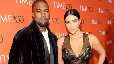 Kanye West y su esposa Kim Kardashian.