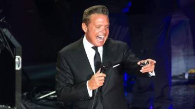 'Luis Miguel: la serie' se estrenó el pasado 22 de abril en Netflix y Telemundo. Foto Reforma archivo.