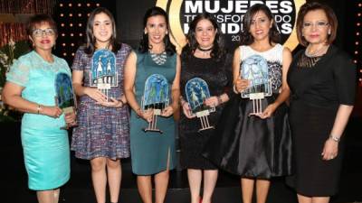 Santa Euceda, Ana Sofía Abufele, Celia Durón, Diana Martínez, Dunia Osorio y María Cristina Handal.