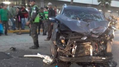 El accidente provocó largas filas entre los conductores. Autordades de Tránsito piden precaución a la hora de manejar.