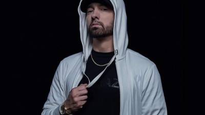 Con su nuevo disco Eminem se posicionó en lo más alto del hit-parade en Reino Unido.