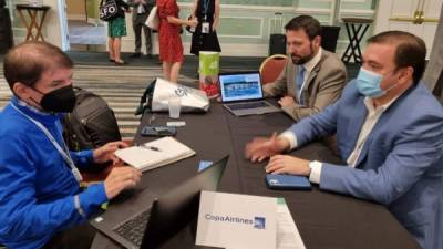 Los asistentes al evento internacional de aerolíneas Routes Americas 2021 celebrado en Orlando, Florida, destacaron las ventajas de la nueva terminal aérea