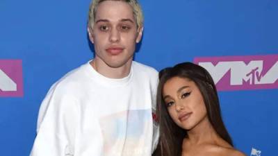 Pete Davidson y Ariana Grande rompieron su breve compromiso en octubre de 2018. Foto archivo.