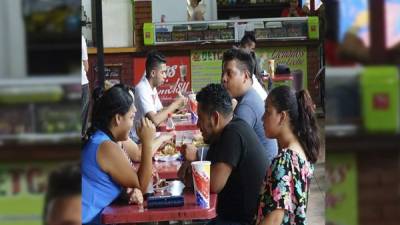 La plaza es uno de los lugares más visitados.