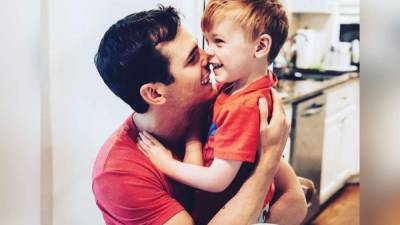 El cantante country Granger Smith informó sobre la muerte de su hijo menor.