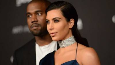 Kim Kardashian y su esposo Kanye West.