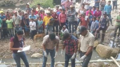 Las niñas fueron encontradas flotando en un río en Lempira.