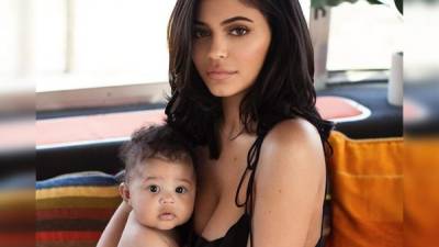 Kylie Jenner y su hija Stormi se apuntaron a la próxima gira de Travis Scott.