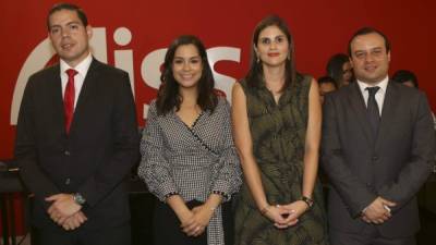 León Ortega, Faria Sagastume, Pamela Cruz y Carlos Alvarado.