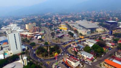 El desarrollo en infraestructura vial que ha tenido San Pedro Sula este año está dando un clima de confianza. Foto: Franklyn Muñoz.