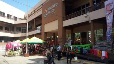 Las instalaciones del Ministerio Público continúan tomadas por tercer día consecutivo en Tegucigalpa, capital de Honduras.