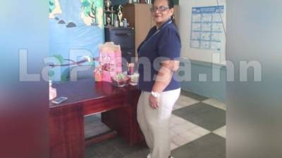 La maestra Mirtalia Hernández se desempeñaba como directora de la Escuela Gustavo Castañeda de La Ceiba.