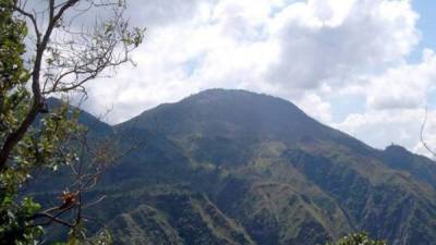 El volcán Machín es uno de los más explosivos del país y sirvió para estudiar el nuevo hallazgo volcánico de Colombia. Foto por Vanguardia.com