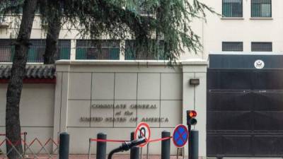 Foto muestra la entrada del consulado estadounidense en Chengdu, en la provincia de Sichuan, suroeste de China. Foto AFP