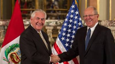 El secretario de Estado de los EEUU, Rex W. Tillerson y el presidente de Perú. Pedro Pablo Kuczynski. Foto: AFP