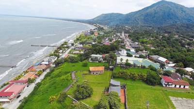 La belleza natural de Trujillo es la principal atracción para miles de turistas a esta zona, que exige mejores vías para agilizar el tráfico vial.