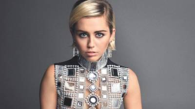 Miley Cyrus está contenta con sus proyectos y con su próxima boda con el actor Liam Hemsworth.