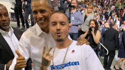 Barack Obama y J Balvin en un mitín demócrata celebrado este 22 de octubre en Las Vegas, EEUU.