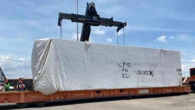 Los hospitales móviles llegaron a Puerto Cortés el pasado viernes.