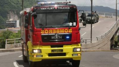 También se busca mejorar condiciones socioeconómicas de los bomberos.