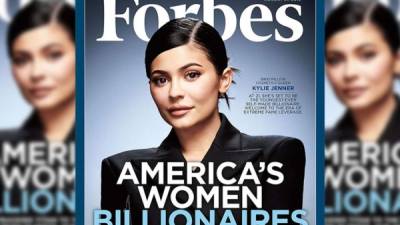 Forbes estima la fortuna de Kylie Jenner en $900 millones de dólares.