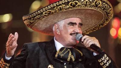 Vicente Fernández es uno de los cantantes mexicanos más legendarios.