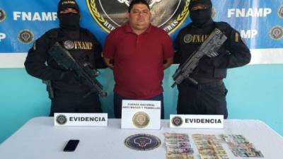 Alias El Gordo fue presentado por agentes de la FNAMP.