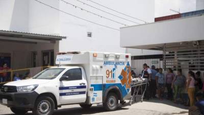 El incidente se dio en la zona de emergencias del hospital Mario Rivas. Foto refencial.