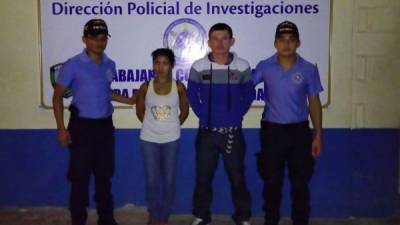 Mexicanos cuando fueron detenidos por agentes de la DPI.