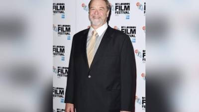 El actor John Goodman fue operado de la rodilla, aseguran que empezó a adelgazar a raíz de eso.