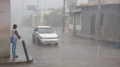 Las lluvias continuarán este sábado y domingo, aunque con menor intensidad. Imagen ilustrativa