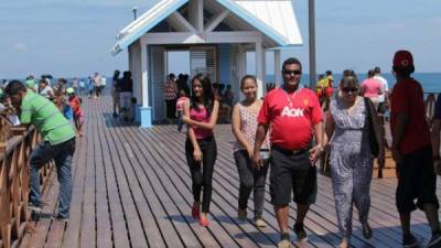 La Ceiba es visitada por turistas hondureños y de otras nacionalidades.