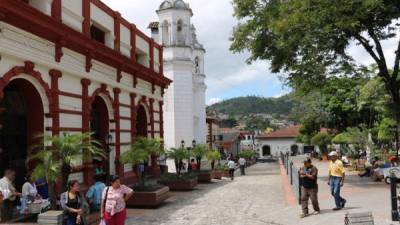 Imagen de archivo del área del parque central en Santa Rosa de Copán.