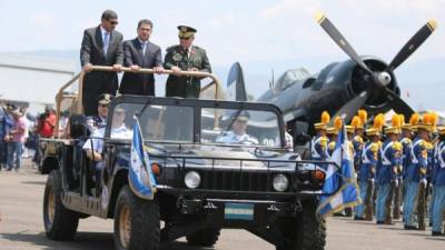 El presidente Juan Orlando Hernández participó en la celebración del 88 aniversario de la Fuerza Aérea Hondureña.