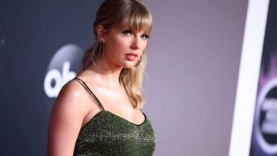 Taylor Swift superó el récord de Michael Jackson al acumular 29 premios AMA's.