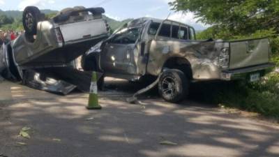 El fatal accidente ocurrió cuando los dos conductores intentaron pasar al mismo tiempo sobre un puente.