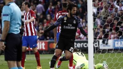 Isco Alarcón celebra su gol contra el Atlético de Madrid. Foto EFE