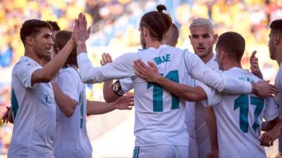 Los jugadores del Real Madrid celebrando uno de los goles de Gareth Bale contra Las Palmas. Foto AFP