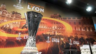 La UEFA realizó el sorteo de los dieciseisavos de final de la Europa League. Foto AFP