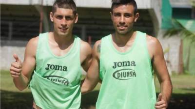 El defensa Luciano Buta y el delantero Daniel Vega llegaron desde la semana anterior a las prácticas del cuadro verde.
