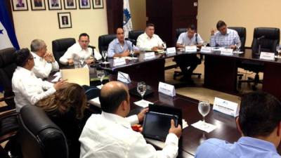 Los empresarios sampedranos se reunieron con el Gabinete Económico este martes a puerta cerrada en la Cámara de Comercio e Industrias de Cortés.