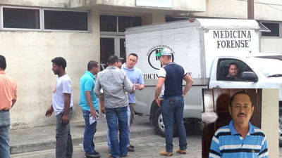 El equipo de Medicina Forense hizo el levantamiento del cadáver de Santos en la morgue del hospital Mario Rivas este viernes.