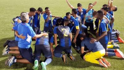 Honduras ganó el oro en fútbol masculino contra Costa Rica.