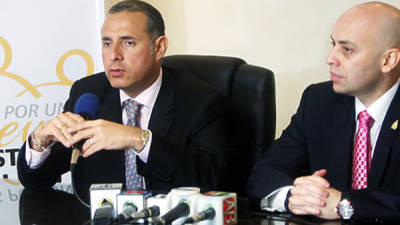 El fiscal Cuéllar manifestó que la idea de ampliar el presupuesto para 2014 es con la finalidad de bajar el índice de mora investigativa.