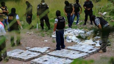 Las autoridades hondureñas hallaron entre el domingo y el lunes cinco avionetas, tres de ellas destruidas, en el municipio de Brus Laguna. Imagen referencial de archivo diario La Prensa.