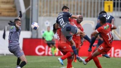 Real Sociedad lucha por abandonar la zona de descenso a segunda división.