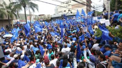 Impresionante fue la marcha “Por mi derecho a elegir”, protagonizada por miles de nacionalistas.