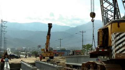 Las empresas representadas en la delegación tienen interés en el desarrollo de proyectos de infraestructura.