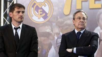 Florentino Pérez junto a Iker Casillas en un acto del Real Madrid. Foto archivo