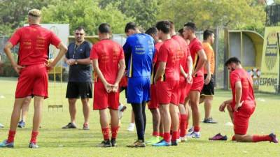 El Real España se prepara para el primer partido de la semifinal contra el Marathón.